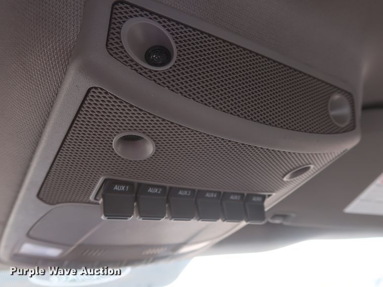 image for item HT9583 2017 Ford F350 Super Duty XL  utility bed pickup truck