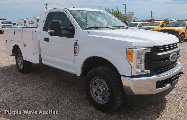 image for item HT9584 2017 Ford F350 Super Duty XL  utility bed pickup truck