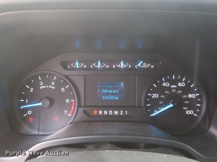 image for item HT9584 2017 Ford F350 Super Duty XL  utility bed pickup truck