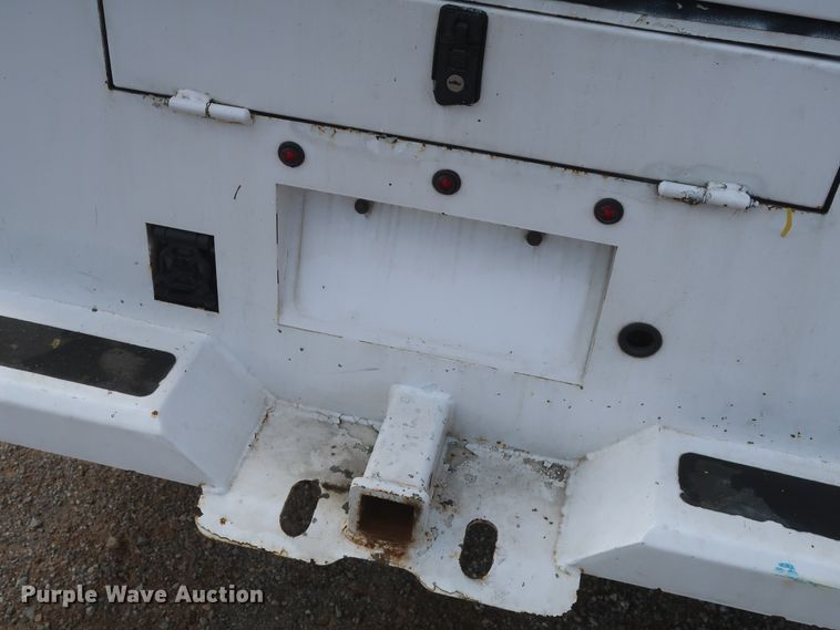 image for item HT9584 2017 Ford F350 Super Duty XL  utility bed pickup truck