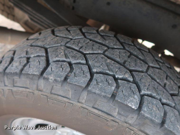 image for item HT9584 2017 Ford F350 Super Duty XL  utility bed pickup truck