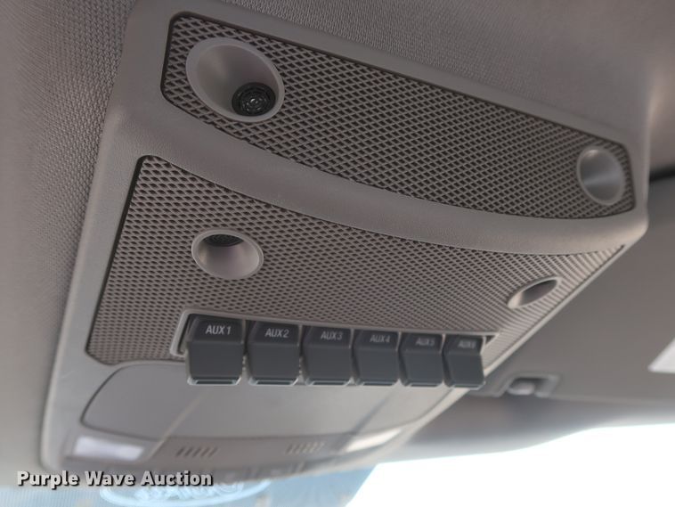 image for item HT9585 2017 Ford F350 Super Duty XL  utility bed pickup truck