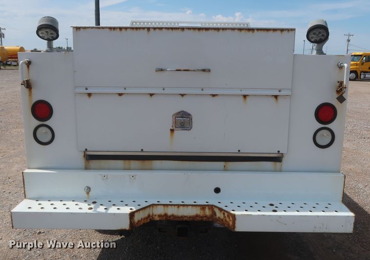 image for item HT9586 2017 Ford F350 Super Duty XL  utility bed pickup truck