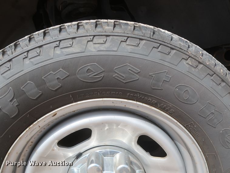 image for item HT9586 2017 Ford F350 Super Duty XL  utility bed pickup truck