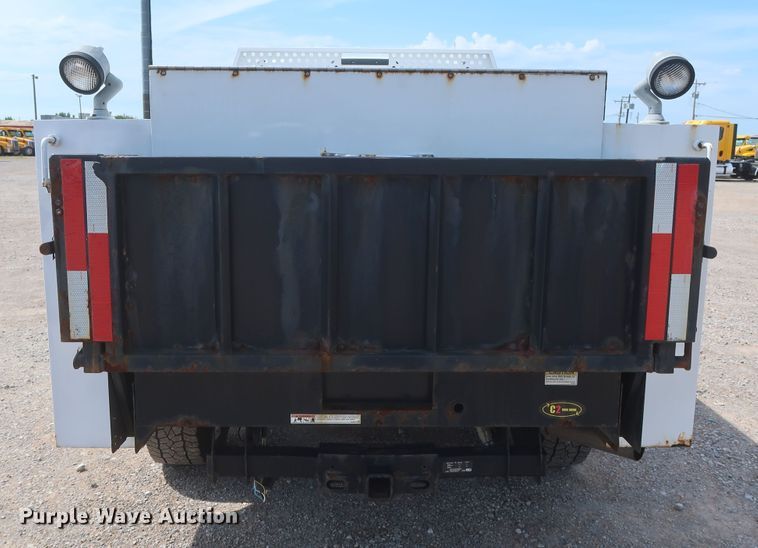 image for item HT9587 2017 Ford F350 Super Duty XL  utility bed pickup truck