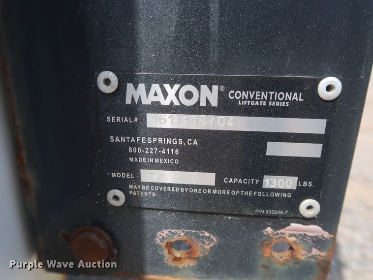 image for item HT9587 2017 Ford F350 Super Duty XL  utility bed pickup truck