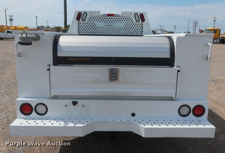 image for item HT9588 2017 Ford F350 Super Duty XL  utility bed pickup truck