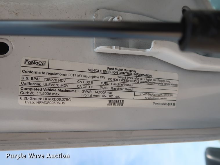 image for item HT9588 2017 Ford F350 Super Duty XL  utility bed pickup truck