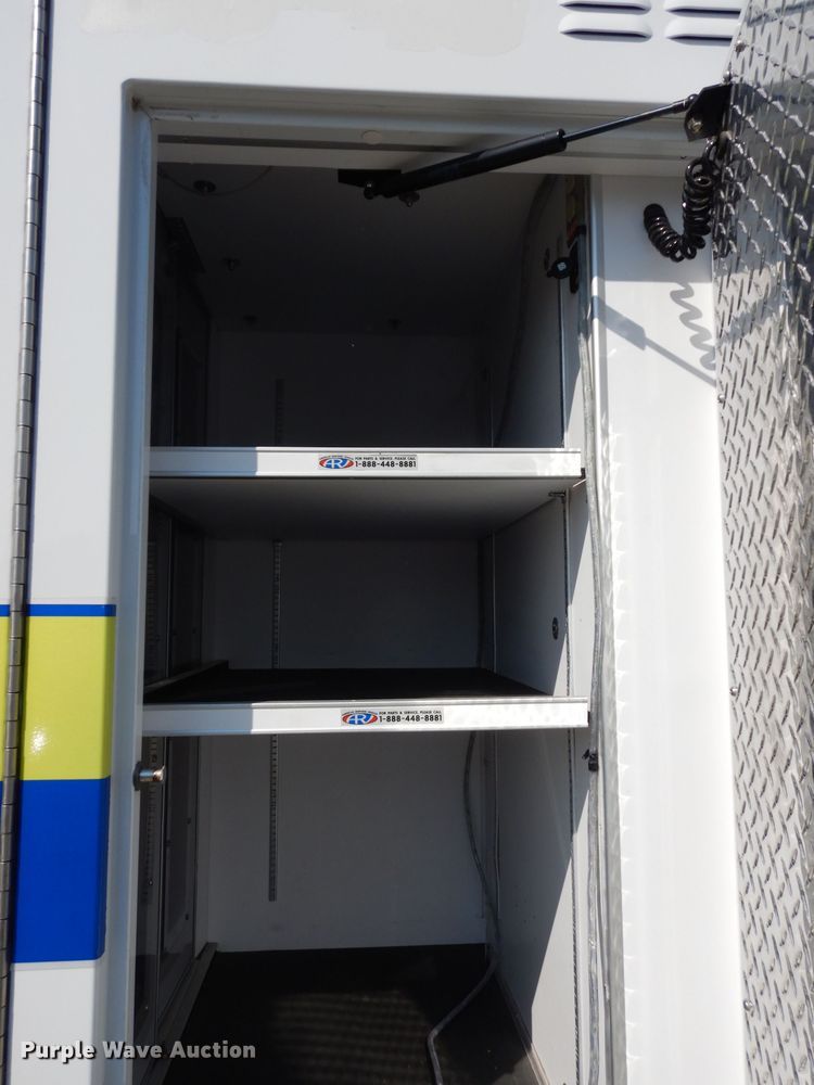 image for item HV9264 2014 AEV ambulance body