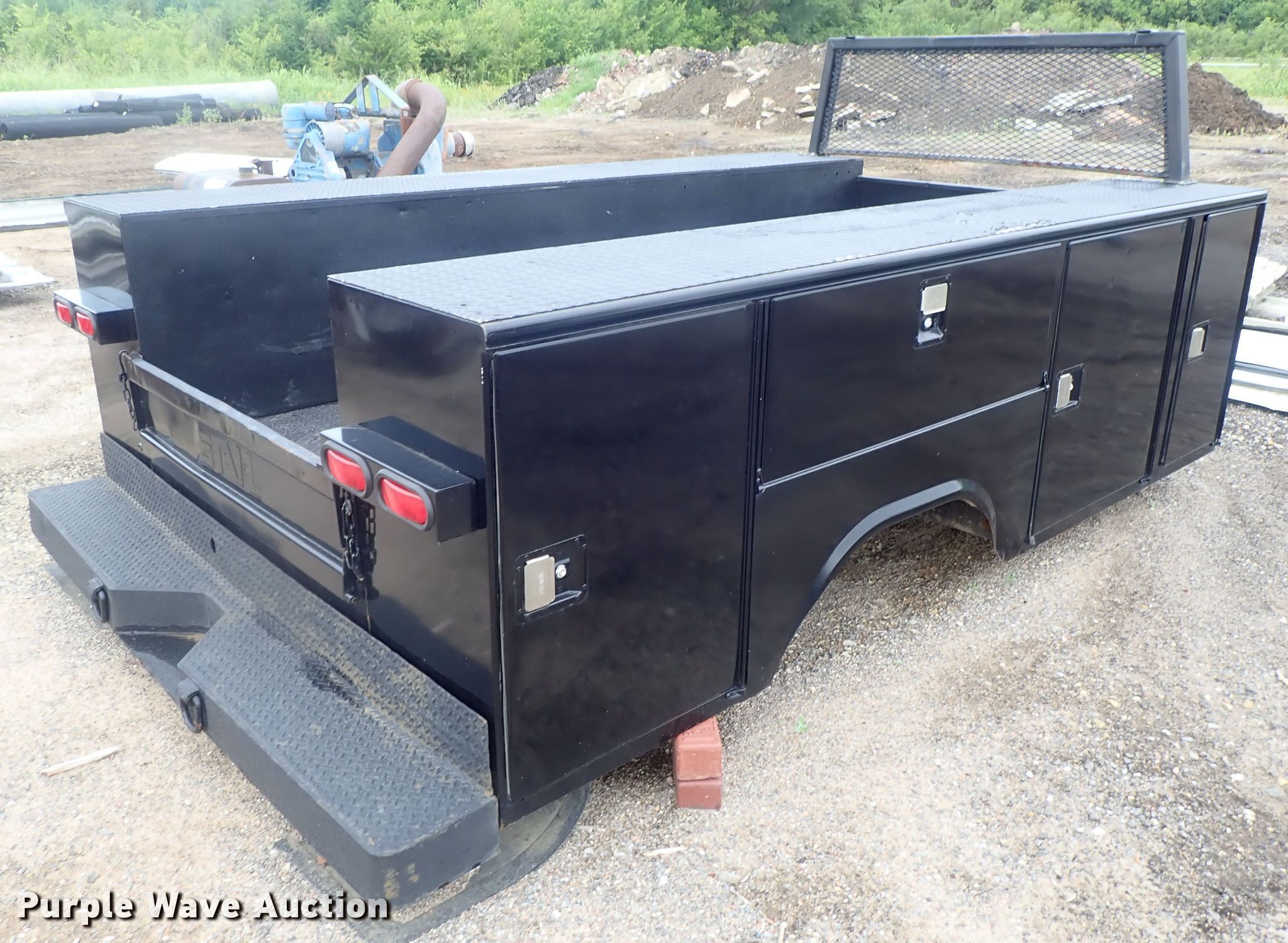 Stahl utility bed in Valley Center, KS Item DG2348 sold Purple Wave
