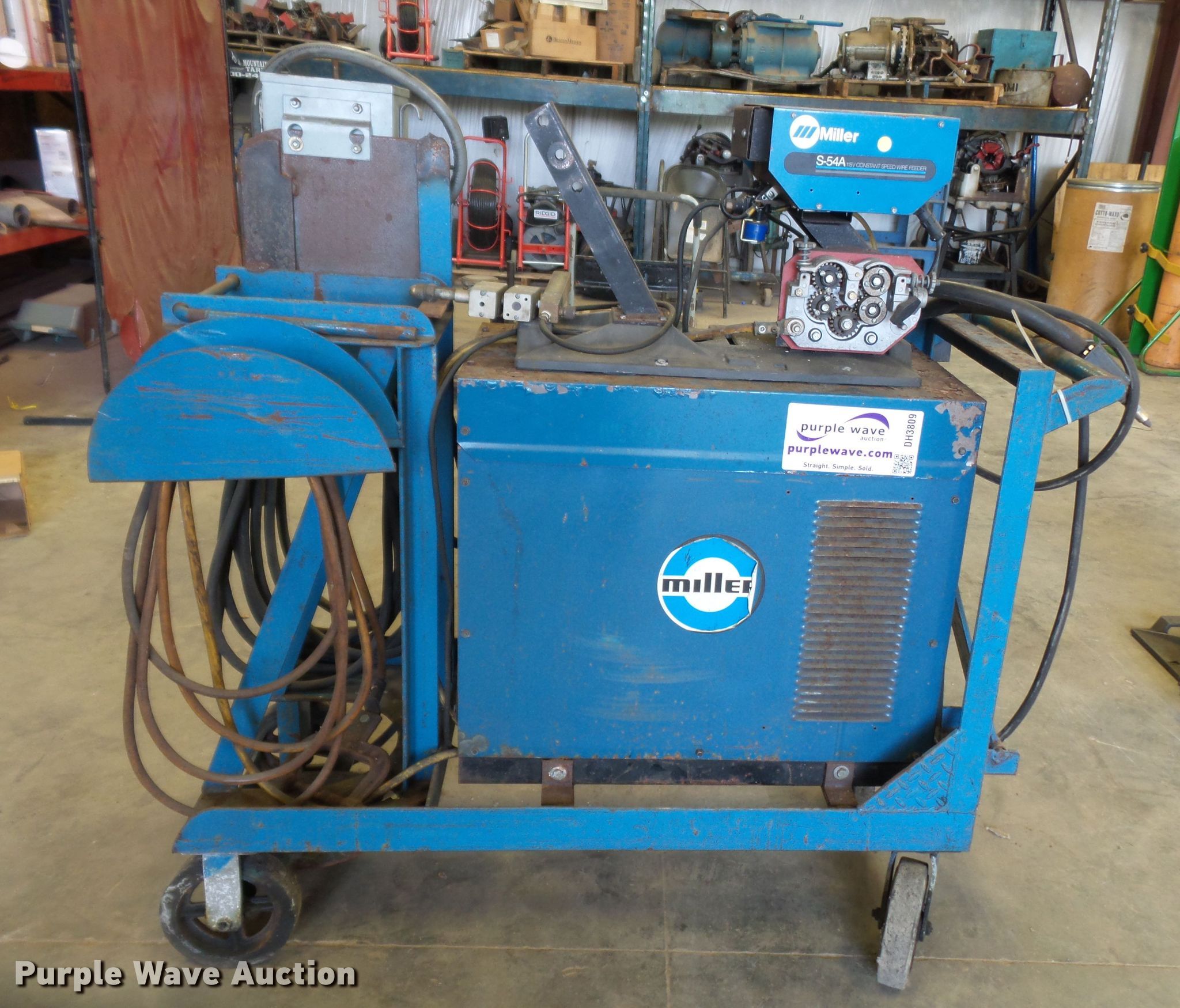 Miller CP300 welder in Park Hills, MO Item DH3809 sold Purple Wave