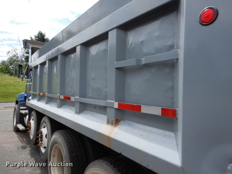image for item DA8394 1998 Mack CH613  dump truck
