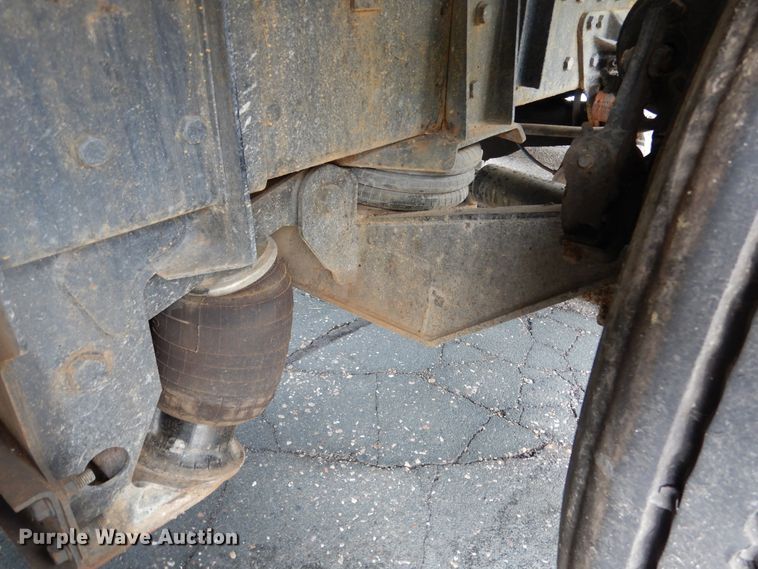 image for item DA8394 1998 Mack CH613  dump truck