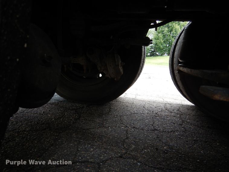 image for item DA8394 1998 Mack CH613  dump truck