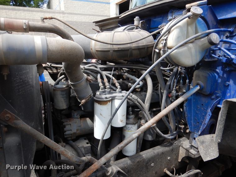 image for item DA8394 1998 Mack CH613  dump truck