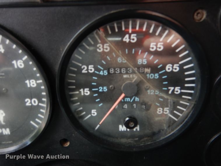 image for item DA8394 1998 Mack CH613  dump truck