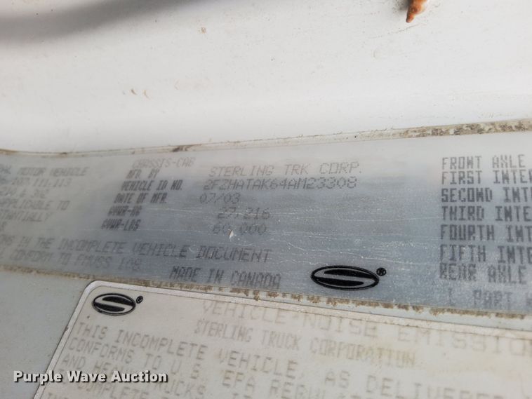 image for item DF3078 2004 Sterling LT7500 crane truck