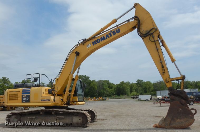 image for item DF4202 2013 Komatsu PC360LC-10  hydraulic excavator