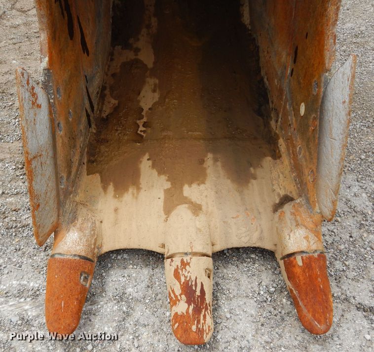 image for item DF4202 2013 Komatsu PC360LC-10  hydraulic excavator