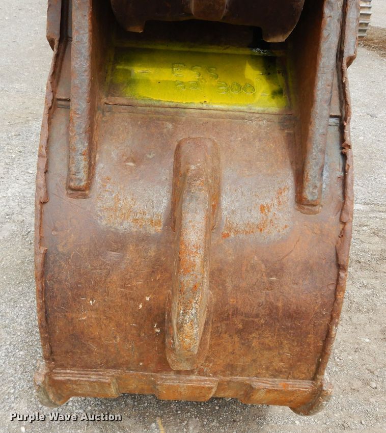 image for item DF4202 2013 Komatsu PC360LC-10  hydraulic excavator