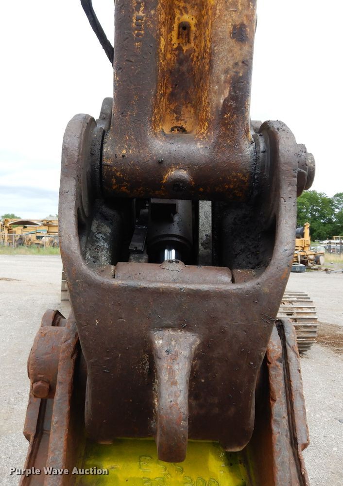 image for item DF4202 2013 Komatsu PC360LC-10  hydraulic excavator