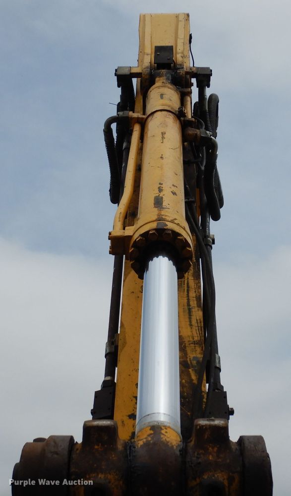 image for item DF4202 2013 Komatsu PC360LC-10  hydraulic excavator