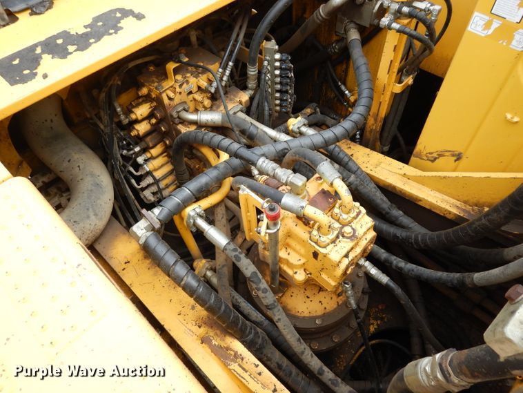 image for item DF4202 2013 Komatsu PC360LC-10  hydraulic excavator