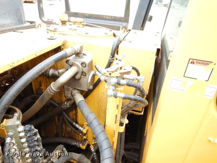 image for item DF4202 2013 Komatsu PC360LC-10  hydraulic excavator