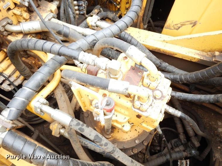 image for item DF4202 2013 Komatsu PC360LC-10  hydraulic excavator