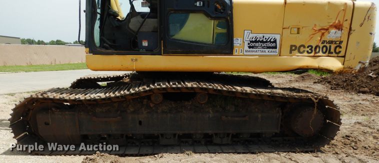 image for item DF4205 2000 Komatsu PC300LC  excavator