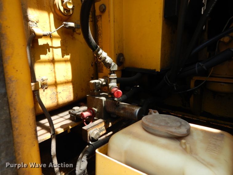 image for item DF4205 2000 Komatsu PC300LC  excavator