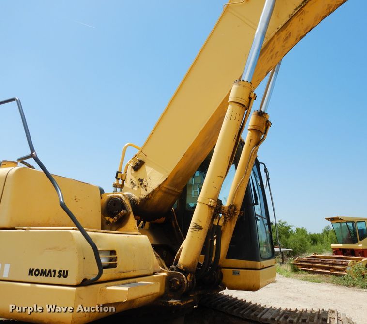 image for item DF4205 2000 Komatsu PC300LC  excavator