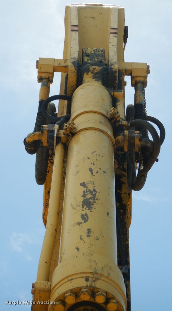 image for item DF4205 2000 Komatsu PC300LC  excavator