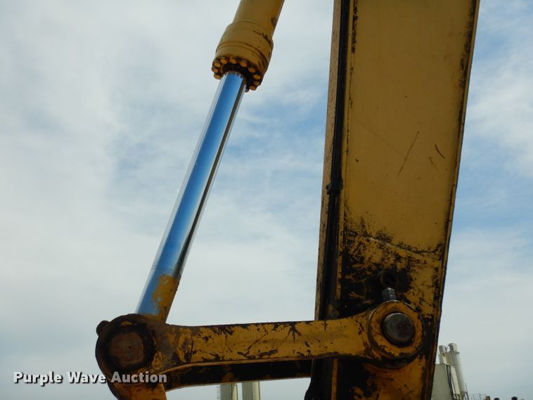 image for item DF4205 2000 Komatsu PC300LC  excavator