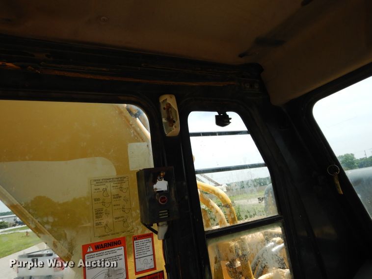 image for item DF4205 2000 Komatsu PC300LC  excavator