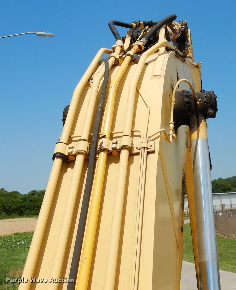 image for item DF4205 2000 Komatsu PC300LC  excavator