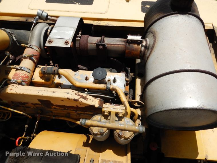 image for item DF4205 2000 Komatsu PC300LC  excavator