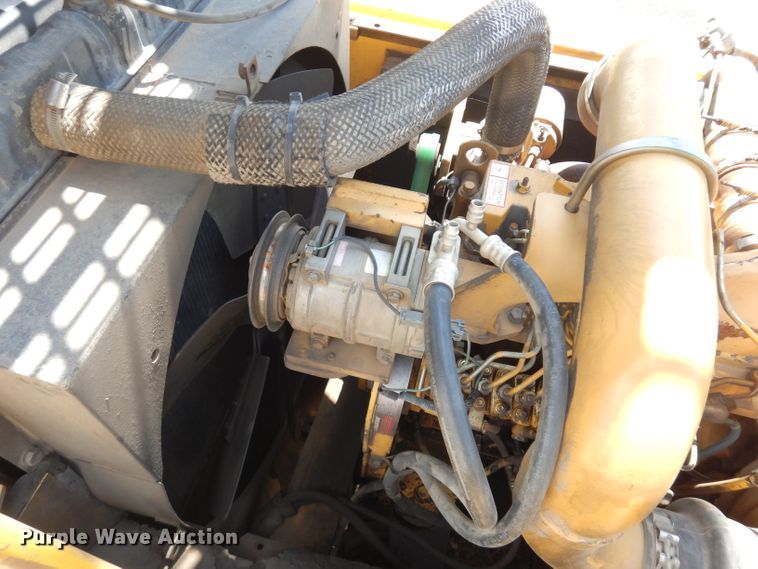 image for item DF4205 2000 Komatsu PC300LC  excavator