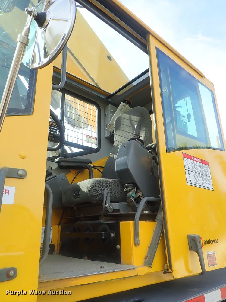 image for item DG2276 2008 Grove RT530E-2  crane