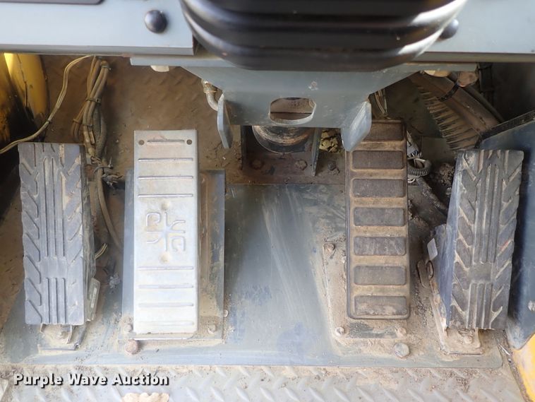 image for item DG2276 2008 Grove RT530E-2  crane