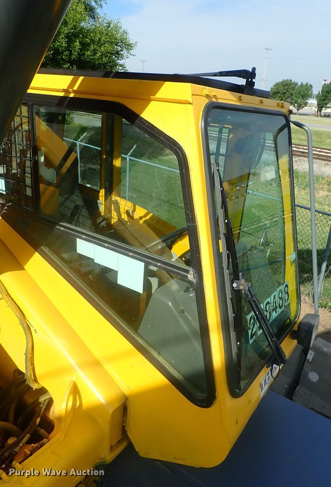 image for item DG2276 2008 Grove RT530E-2  crane