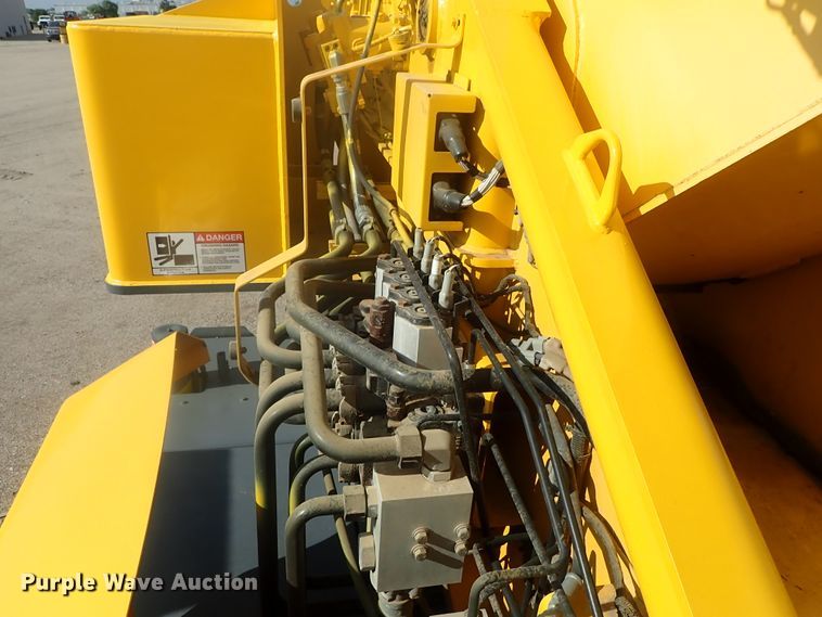 image for item DG2276 2008 Grove RT530E-2  crane