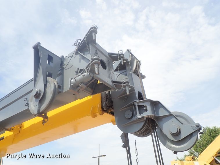 image for item DG2276 2008 Grove RT530E-2  crane
