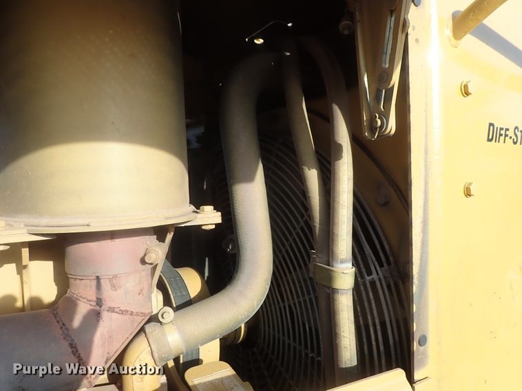 image for item DG2327 2005 Caterpillar D6N XL  dozer