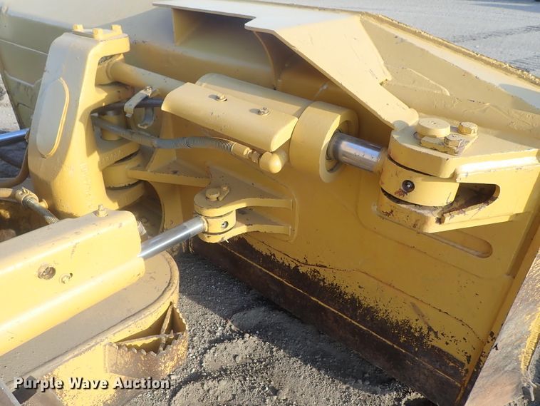 image for item DG2327 2005 Caterpillar D6N XL  dozer