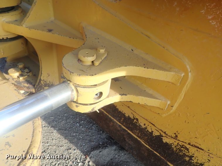 image for item DG2327 2005 Caterpillar D6N XL  dozer