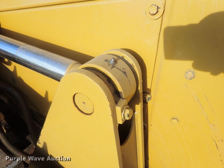 image for item DG2327 2005 Caterpillar D6N XL  dozer