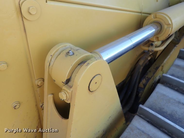 image for item DG2327 2005 Caterpillar D6N XL  dozer