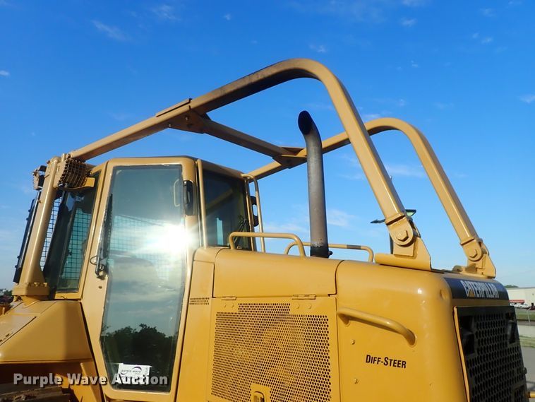 image for item DG2327 2005 Caterpillar D6N XL  dozer