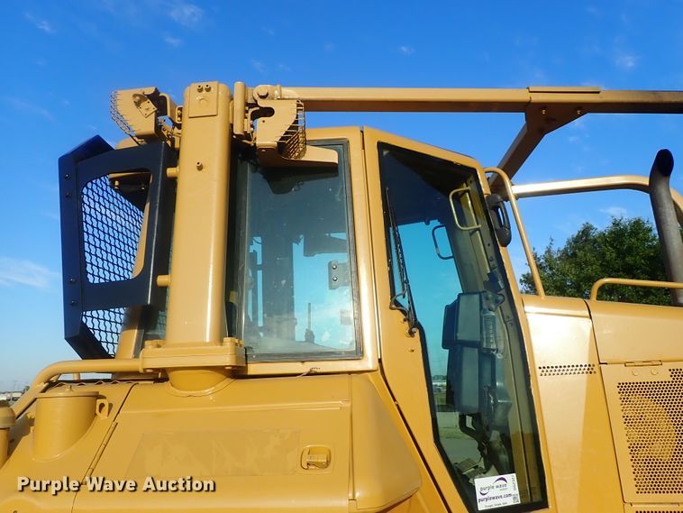 image for item DG2327 2005 Caterpillar D6N XL  dozer